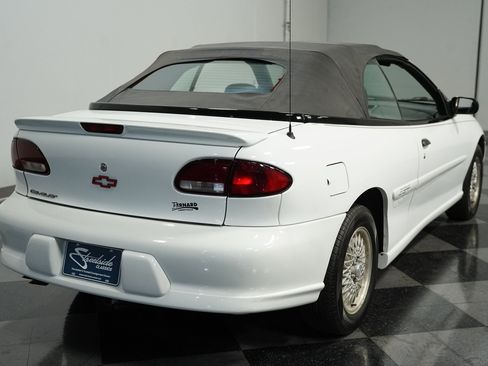 Used 1999 Chevrolet Cavalier Z24 image 10