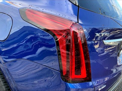 Used 2025 Cadillac XT5 Premium Luxury w/ LPO, Floor Liner Package image 29