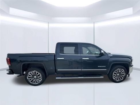 Used 2018 GMC Sierra 1500 SLT AWD/4WD image 5