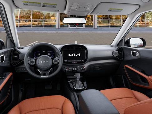 New 2025 Kia Soul EX image 15