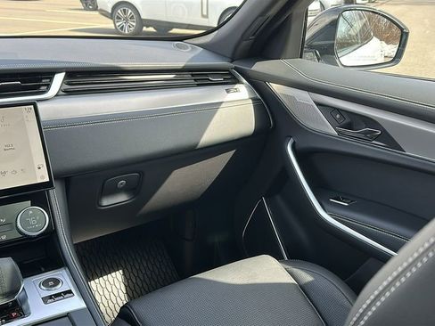 Used 2025 Jaguar F-PACE R-Dynamic S image 24