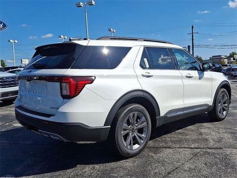 New 2025 Ford Explorer Active w/ Active Comfort Package image 4