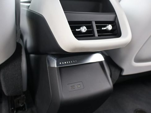 Used 2025 Cadillac Lyriq Luxury RWD image 64
