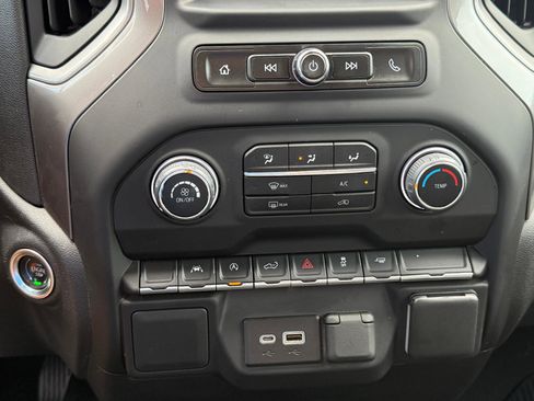 Used 2023 Chevrolet Silverado 1500 Custom RWD image 14