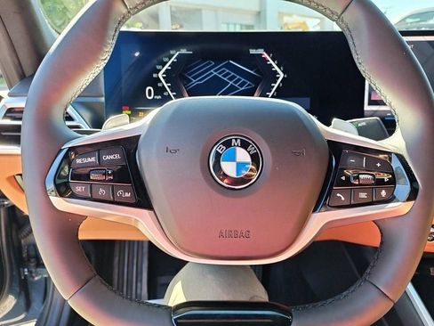 Used 2025 BMW 330i xDrive Sedan w/ Premium Package AWD/4WD image 20