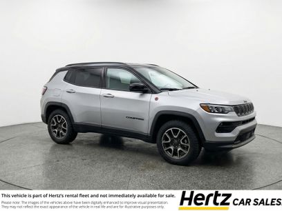 Used 2025 Jeep Compass Trailhawk