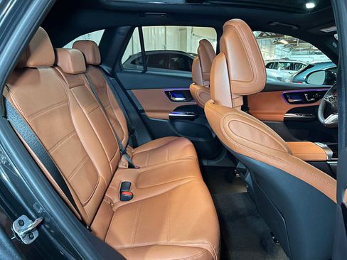 New 2026 Mercedes-Benz GLC 300 4MATIC image 13