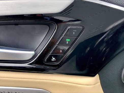 Used 2022 Acura MDX FWD image 33