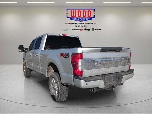 Used 2017 Ford F250 Platinum w/ Platinum Ultimate Package image 8