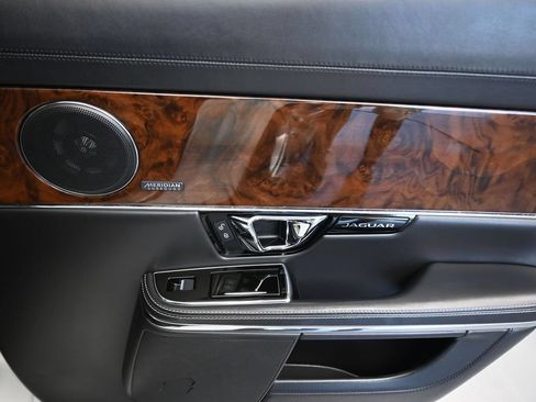 Used 2016 Jaguar XJ L Portfolio AWD/4WD image 41