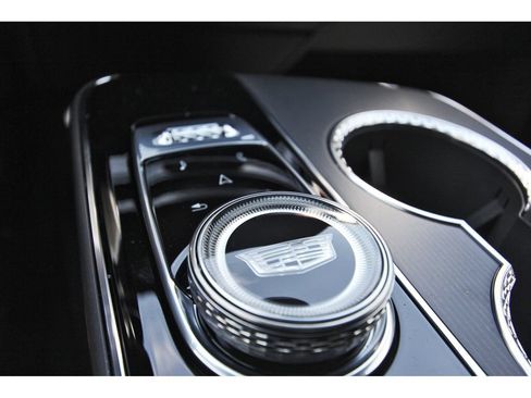 New 2026 Cadillac Lyriq Sport AWD/4WD image 20