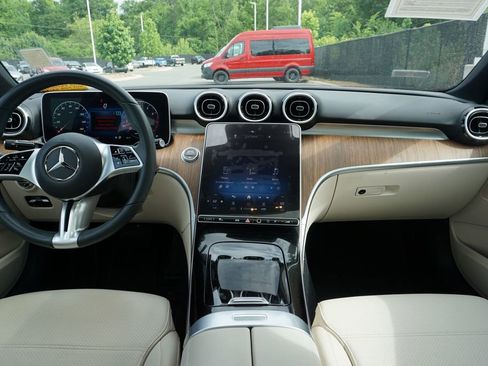 Used 2024 Mercedes-Benz C 300 Sedan image 17