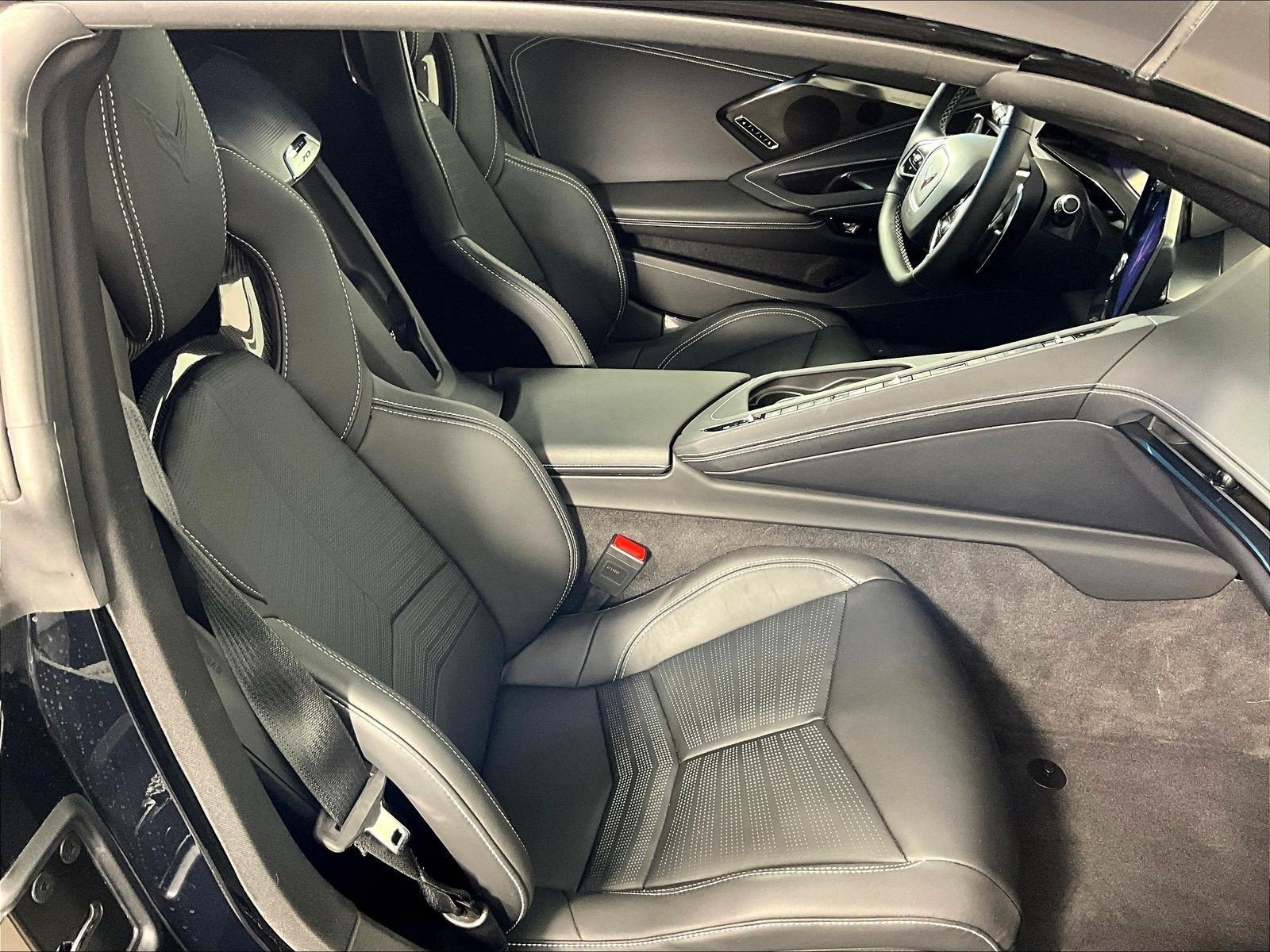 Used 2023 Chevrolet Corvette Stingray Preferred Cpe RWD image 23