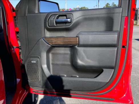 Used 2019 Chevrolet Silverado 1500 LT Trail Boss image 22