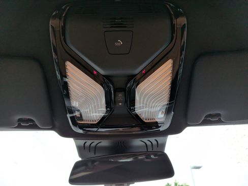Used 2023 BMW i4 eDrive35 RWD image 32