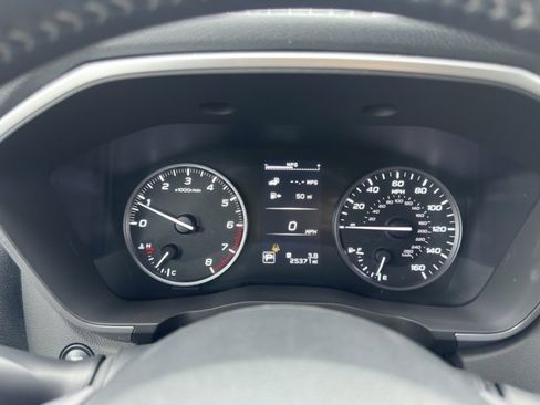 Used 2023 Subaru Ascent Premium w/ Convenience Package image 14