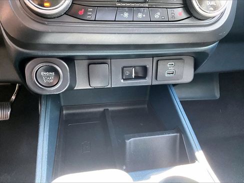 Used 2023 Ford Maverick Lariat w/ Lariat Luxury Package AWD/4WD image 22