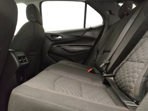 Used 2018 Chevrolet Equinox LT AWD/4WD image 18