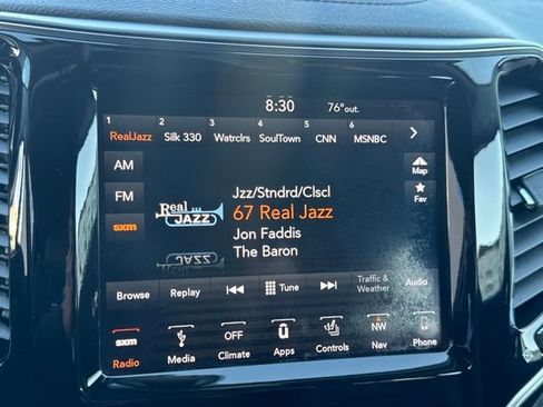 Used 2019 Jeep Cherokee Limited image 9