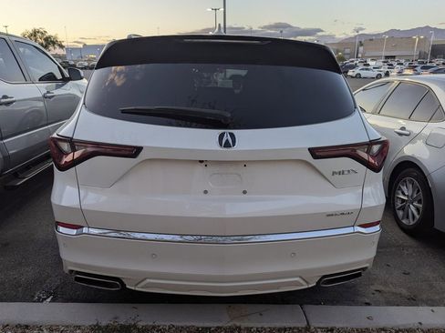 Used 2026 Acura MDX SH-AWD w/ Advance Package image 5