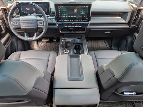 Used 2025 GMC Hummer EV 3X w/ LPO, Sport Package AWD/4WD image 22