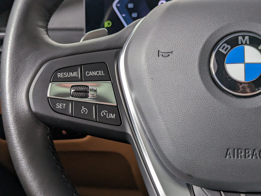 Used 2023 BMW 330i xDrive Sedan w/ Driving Assistance Package AWD/4WD image 34