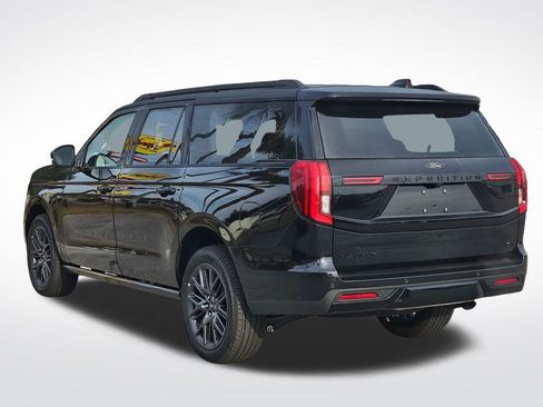 New 2025 Ford Expedition Max Platinum w/ Stealth Performance Package image 25