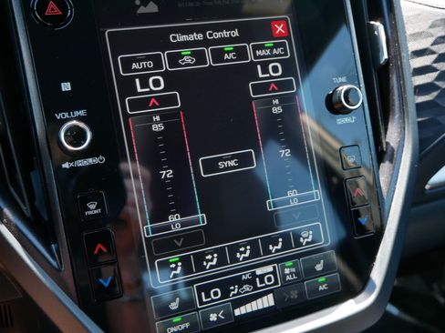 Certified 2025 Subaru Forester Premium AWD/4WD image 23