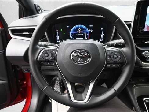 Used 2025 Toyota Corolla XSE FWD image 16