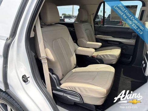 Used 2022 Ford Expedition Limited RWD image 20