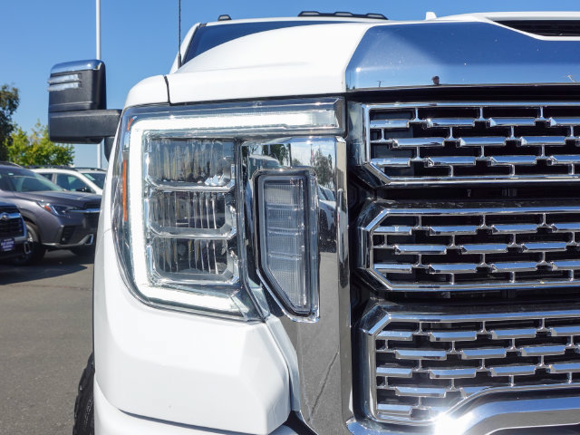Used 2023 GMC Sierra 3500 Denali AWD/4WD image 3