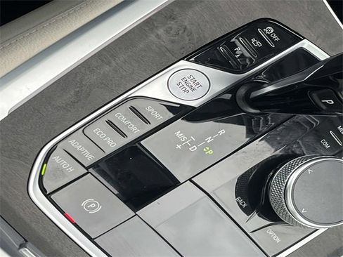 Used 2022 BMW X5 sDrive40i w/ Premium Package image 41