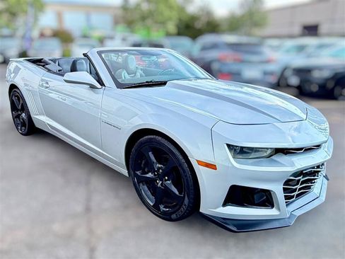 Used 2015 Chevrolet Camaro LT w/ RS Package RWD image 8