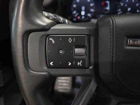 Certified 2023 Land Rover Defender 130 X-Dynamic SE AWD/4WD image 17