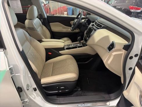 Certified 2022 Nissan Murano Platinum w/ Cargo Package image 16