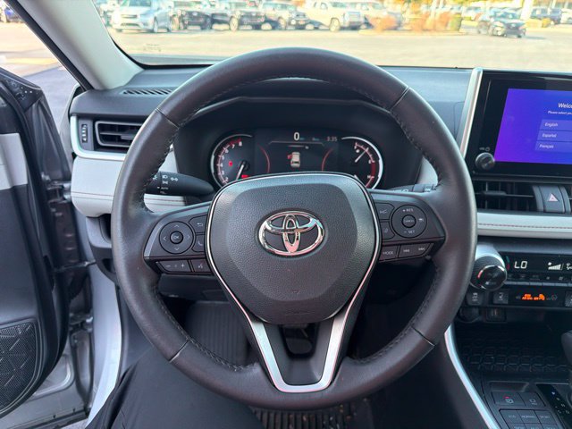 Used 2025 Toyota RAV4 XLE w/ Convenience Package AWD/4WD image 19