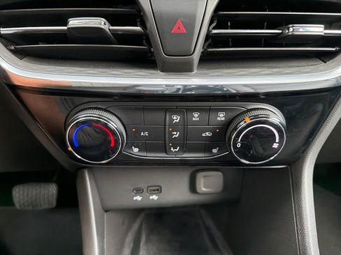 Used 2024 Buick Encore GX Sport Touring w/ Comfort Package FWD image 13