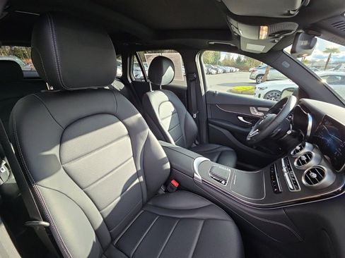 Used 2020 Mercedes-Benz GLC 300 4MATIC image 21