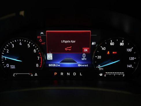 Used 2022 Ford Explorer Limited w/ Class IV Trailer Tow Package AWD/4WD image 2