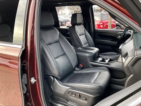 Used 2023 Chevrolet Tahoe LT image 8