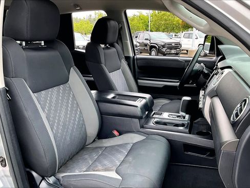 Certified 2018 Toyota Tundra SR5 w/ TRD Off Road Package AWD/4WD image 8