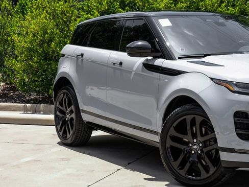 New 2026 Land Rover Range Rover Evoque Hoxton AWD/4WD image 8