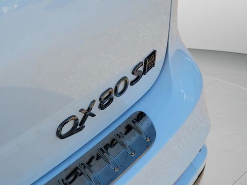 Certified 2026 INFINITI QX80 4WD w/ Sport Exterior Package image 32
