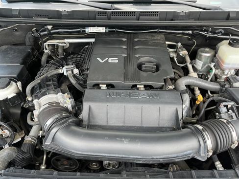 Used 2022 Nissan Frontier SV AWD/4WD image 20
