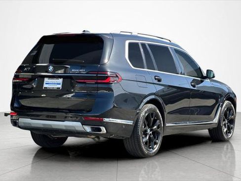 Used 2025 BMW X7 xDrive40i AWD/4WD image 5