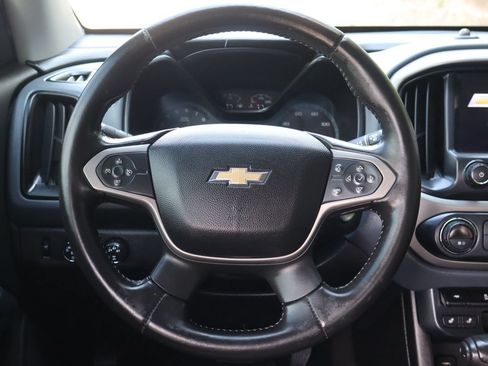 Used 2016 Chevrolet Colorado Z71 AWD/4WD image 18