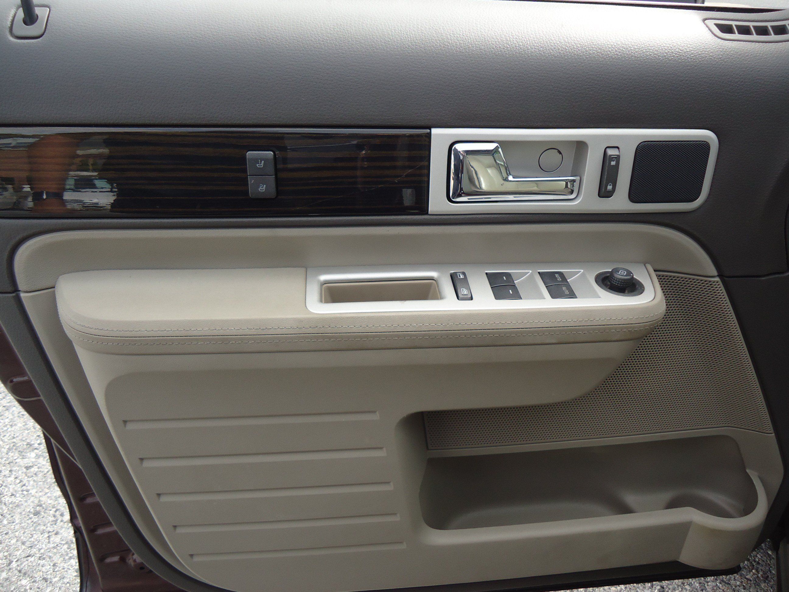 Used 2009 Lincoln MKX AWD image 20