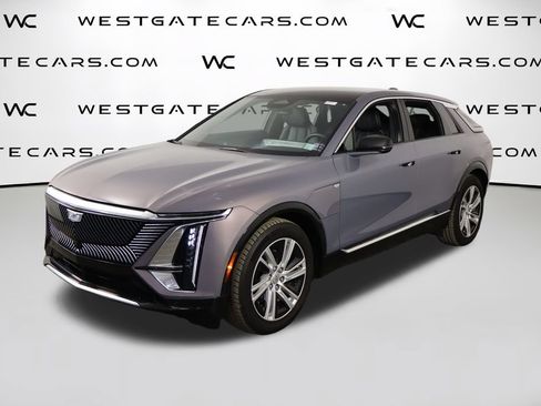 Used 2024 Cadillac Lyriq Tech AWD/4WD image 1