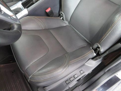 Used 2017 Volvo XC60 T6 Dynamic w/ Preferred Option Package image 36