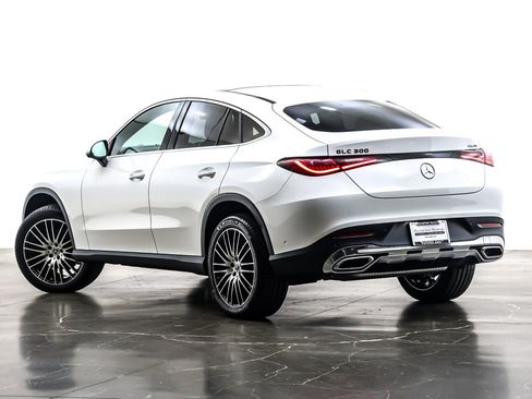 Certified 2025 Mercedes-Benz GLC 300 4MATIC image 13